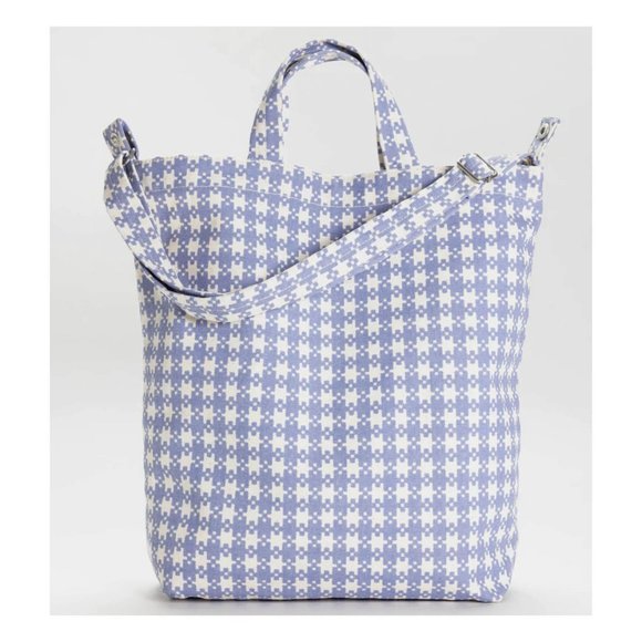 BAGGU Handbags - NWT Baggu Duck Bag - Blue Pixel Gingham